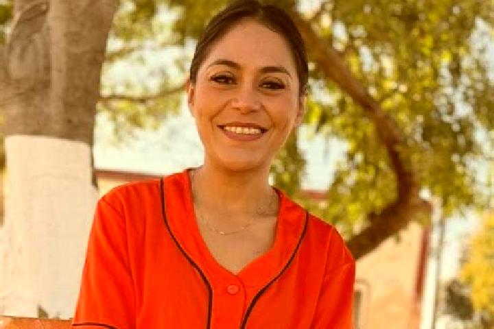 Lucy, 22 — Escort in Huanal, Mexico