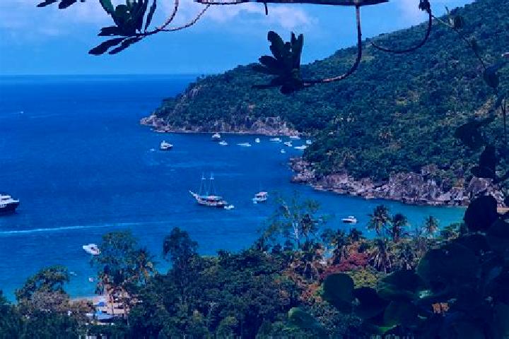 Lucy, 22 — Escort in Ilhabela, Brazil