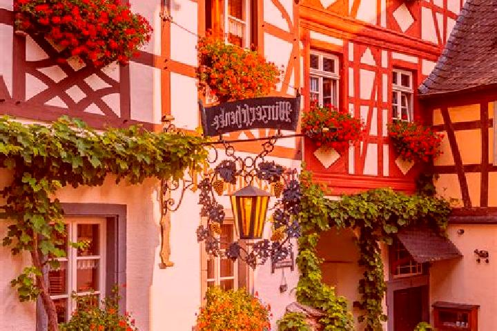 Lucy, 22 — Escort in Nortershausen, Germany
