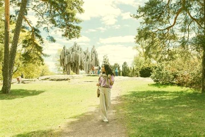 Lucy, 22 — Escort in Suurmetsae, Finland