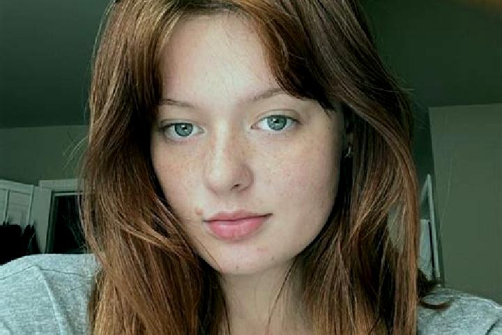 Lucy, 23, a auburn brown-eyed european companion based in Southam. Offering GFE, OWO, Dinner Date, Overnight. Available for incall and outcall, overnight boo...