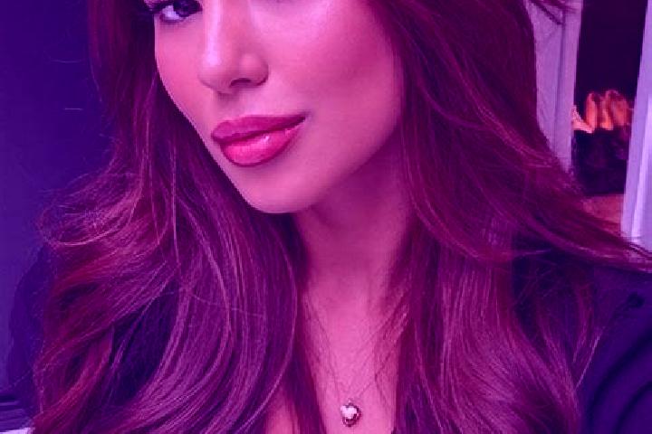 Lucy, 23, a chestnut brown-eyed latina companion based in Montagnac. Offering OWO, GFE, 69, Overnight, Dinner Date. Available for incall and outcall, overnig...