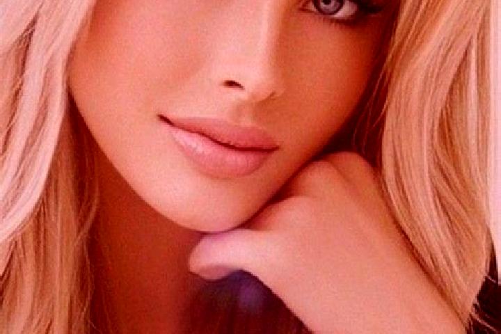 Lucy, 23, a dark blonde blue-eyed caucasian companion based in Tung Tao Court. Offering A-Level, Erotic Massage, Tantra. Available for incall and outcall, da...