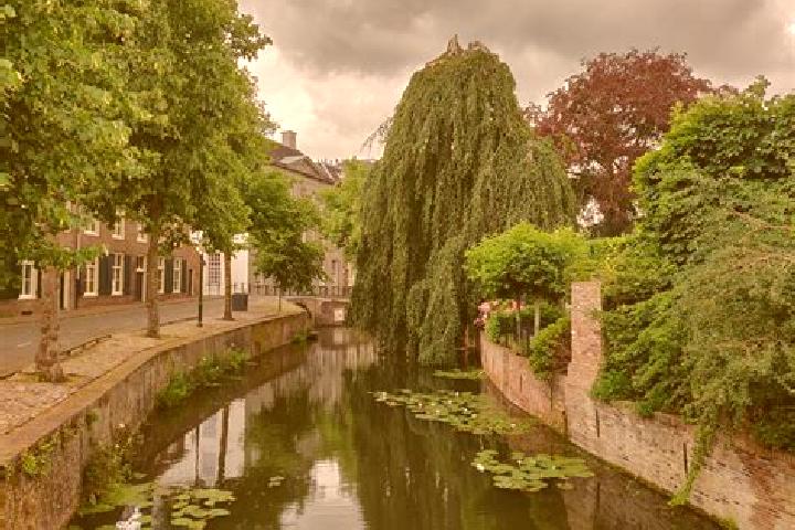 Lucy, 23 — Escort in Groot IJsselmonde, Netherlands