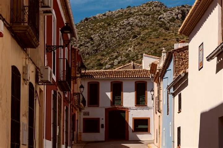 Lucy, 23 — Escort in Sanet y Negrals, Spain