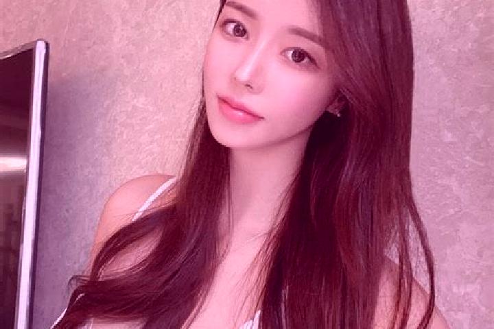 Lucy, 23 — Escort in Zanguoping, China