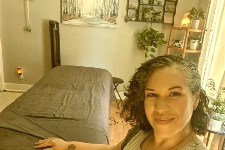 Lucy, 24, a black brown-eyed mixed companion based in Murillo el Cuende. Offering A-Level, Erotic Massage, Overnight, OWO. Available for incall and outcall, ...