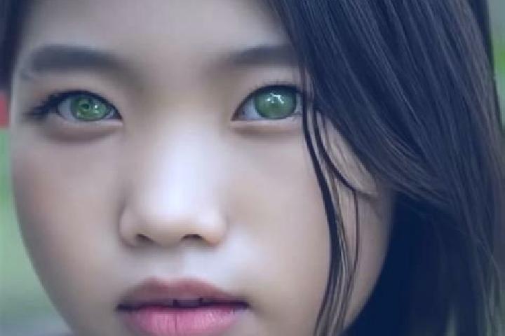 Lucy, 24, a black green-eyed asian companion based in Sarichioi. Offering Prostate Massage, Duos, Roleplay. Available for incall and outcall, day and evening...
