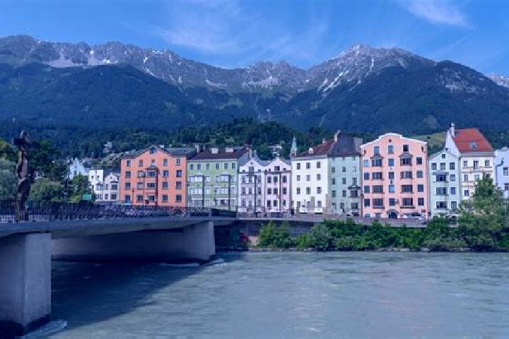 Lucy, 24 — Escort in Bromberg, Austria