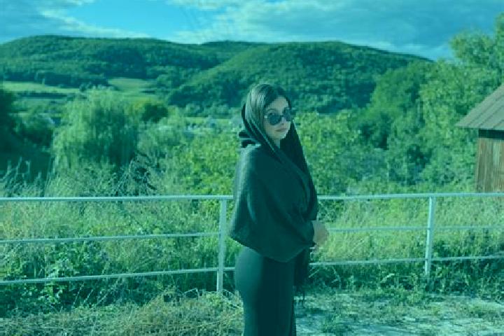 Lucy, 24 — Escort in Munte, Belgium