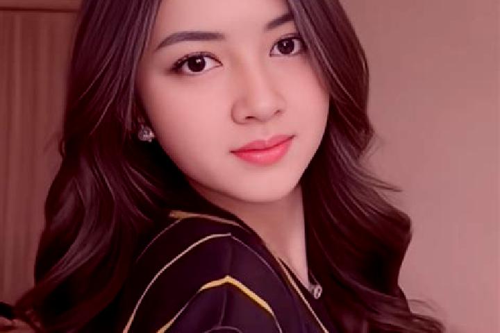 Lucy, 24 — Escort in Narukan, Indonesia