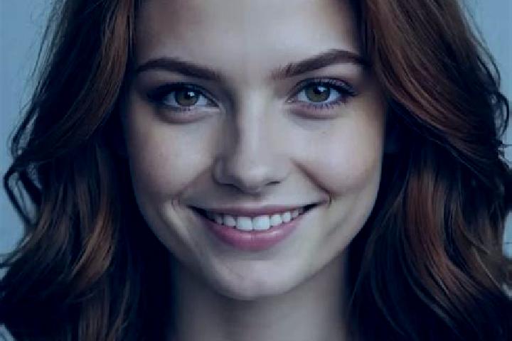 Lucy, 25, a auburn hazel-eyed european companion based in Casteldarne. Offering Striptease, Domination, OWO. Available for incall and outcall, day and evenin...
