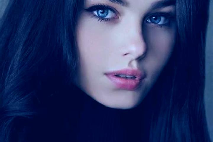 Lucy, 25, a black grey-eyed slavic companion based in Vastogirardi. Offering CIM, Erotic Massage, BDSM. Available for incall and outcall, day and evening dates.