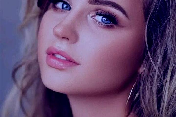 Lucy, 25, a dark blonde blue-eyed caribbean companion based in Goth Garelo. Offering Travel Companion, 69, Dinner Date. Available for incall and outcall, day...
