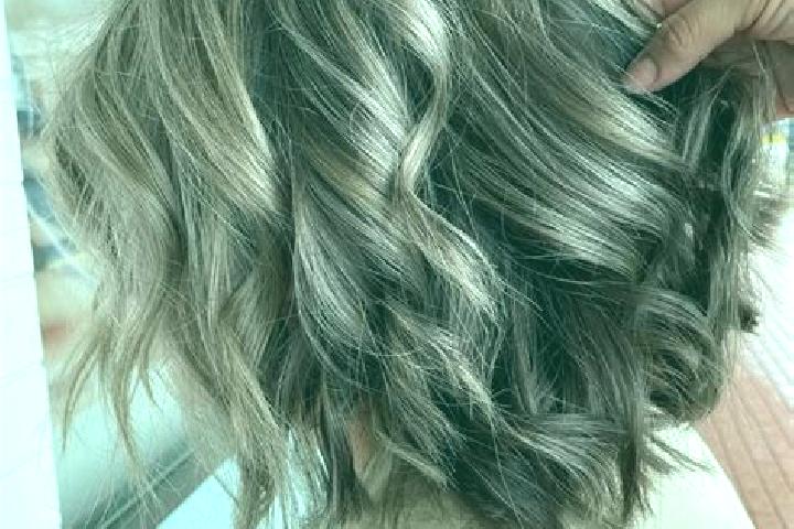 Lucy, 25, a dark blonde grey-eyed caribbean companion based in Morhet. Offering 69, Duos, Travel Companion. Available for incall and outcall, overnight booki...
