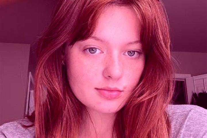 Lucy, 25, a red brown-eyed middle eastern companion based in Wollongbar. Offering Duos, Overnight, Girlfriend Experience. Available for incall and outcall, d...