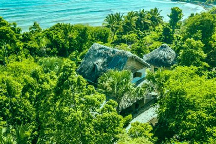 Lucy, 25 — Escort in Cerca la Source, Haiti