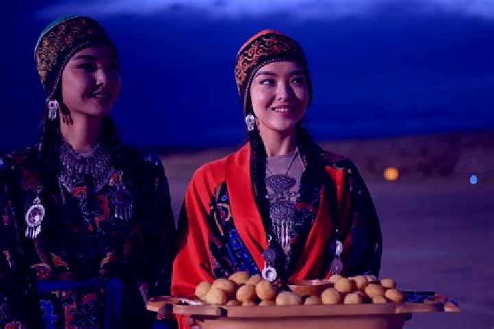 Lucy, 25 — Escort in Khalmion, Kyrgyzstan