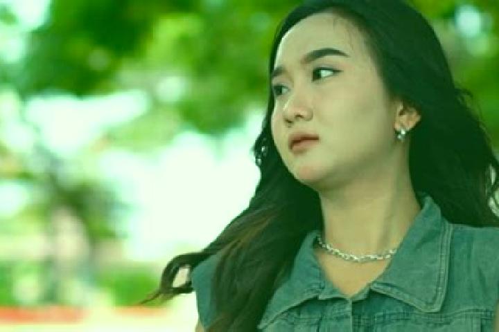 Lucy, 25 — Escort in Krajan Sumurtawang, Indonesia