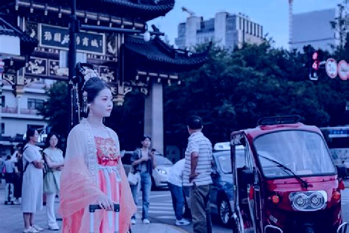 Lucy, 25 — Escort in Xiaowu, China
