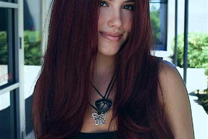 Lucy, 26, a auburn dark-eyed slavic companion based in Kufrinjah. Offering Deep French Kissing, 69, OWO. Available for incall and outcall, overnight bookings...