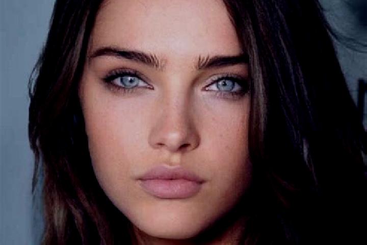 Lucy, 26, a brunette blue-eyed caribbean companion based in Cho-airong. Offering Massage, CIM, Duos. Available for incall and outcall, day and evening dates.
