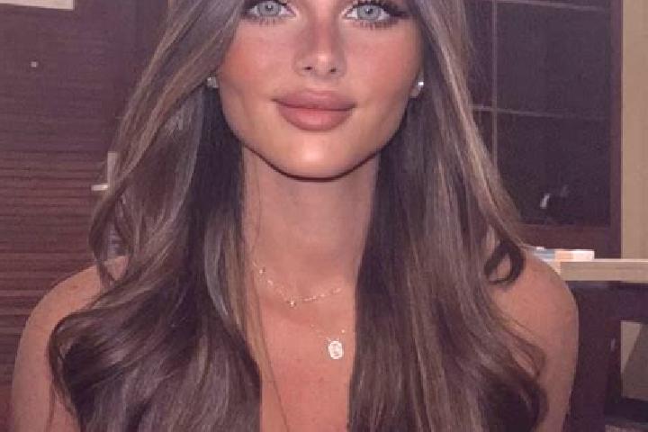 Lucy, 26, a brunette dark-eyed slavic companion based in Waterford Valley. Offering CIM, BDSM, Girlfriend Experience. Available for incall and outcall, day a...
