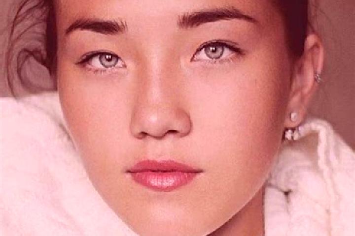 Lucy, 26, a brunette grey-eyed caucasian companion based in Cidones. Offering Overnight, OWO, Duos, Domination. Available for incall and outcall, overnight b...