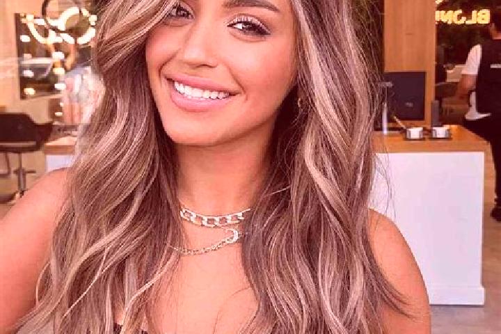 Lucy, 26, a dark blonde brown-eyed indian companion based in Hoekasen. Offering Striptease, GFE, Couples, Massage. Available for incall and outcall, day and ...