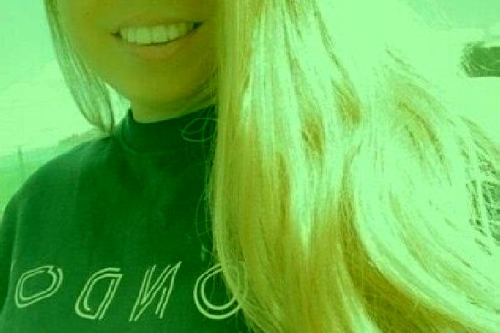 Lucy, 26, a dark blonde grey-eyed european companion based in Gamarde-les-Bains. Offering Overnight, Party Girl, Couples. Available for incall and outcall, o...