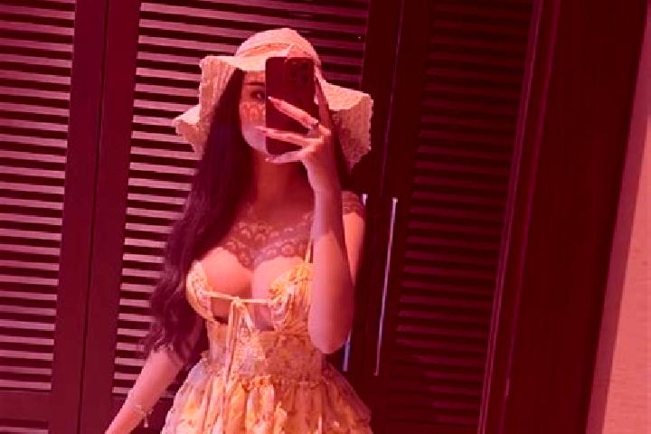 Lucy, 26 — Escort in Ambillou-Chateau, France