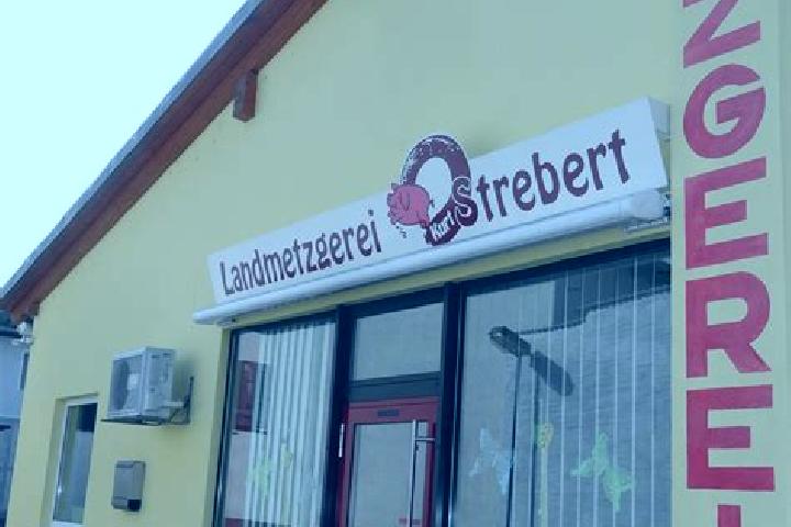 Lucy, 26 — Escort in Bischoffen, Germany