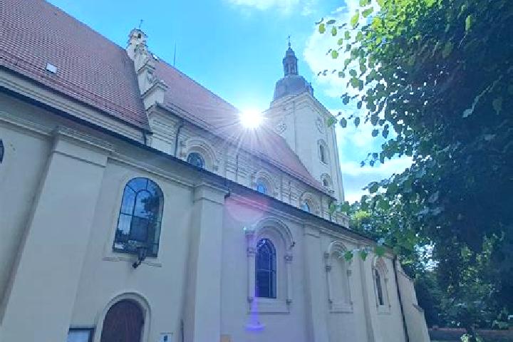 Lucy, 26 — Escort in Dzietrzkowice, Poland