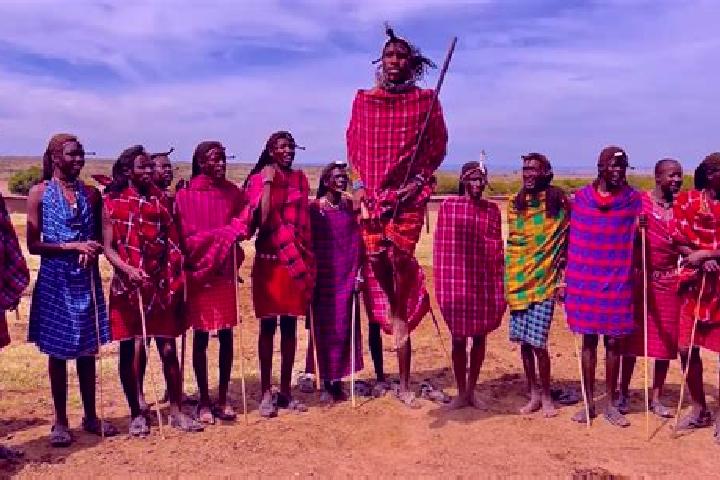 Lucy, 26 — Escort in Mandera, Kenya