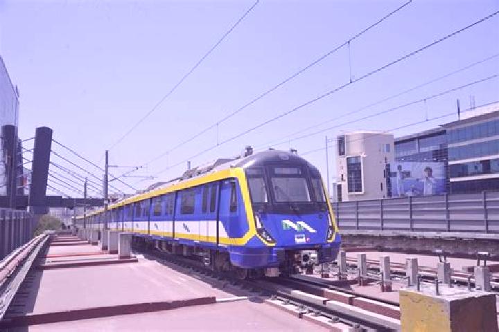 Lucy, 26 — Escort in Rail, India
