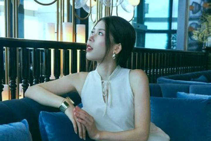 Lucy, 26 — Escort in Tangcun, China