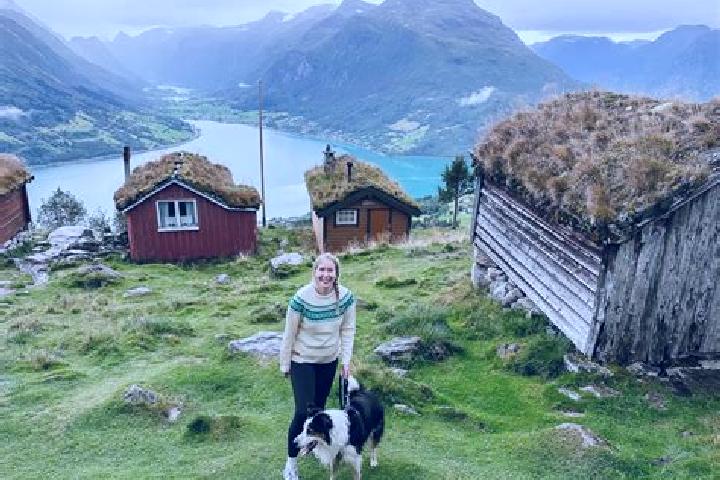 Lucy, 26 — Escort in Teigebyen, Norway