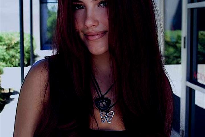 Lucy, 27, a auburn brown-eyed mediterranean companion based in Tulyushka. Offering Overnight, Party Girl, Tantra, Couples, Prostate Massage. Available for in...