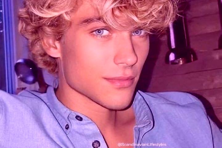 Lucy, 27, a blonde dark-eyed middle eastern companion based in Luochuan. Offering OWO, Party Girl, Roleplay, Overnight. Available for incall and outcall, day...