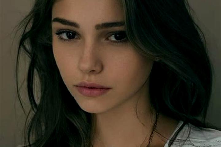 Lucy, 27, a chestnut hazel-eyed slavic companion based in Presa de Bravo. Offering Domination, GFE, Travel Companion, Duos. Available for incall and outcall,...