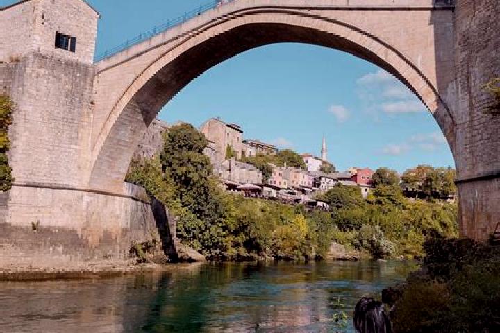 Lucy, 27 — Escort in Breske, Bosnia and Herzegovina