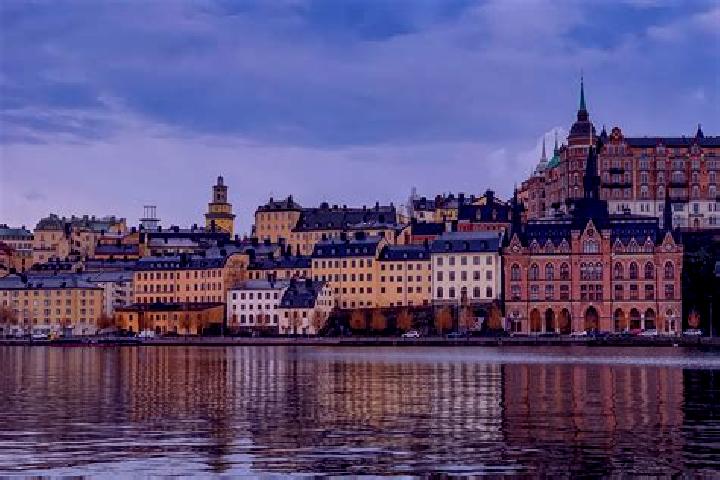 Lucy, 27 — Escort in Enbacka, Sweden