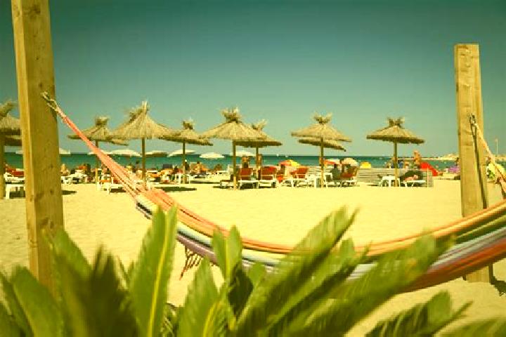 Lucy, 27 — Escort in Le Canet, France