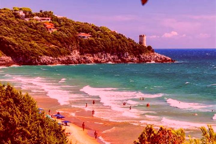 Lucy, 27 — Escort in Lido di Tarquinia, Italy
