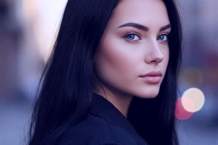 Lucy, 28, a red blue-eyed latina companion based in Mittersheim. Offering BDSM, GFE, Roleplay, Tantra, Prostate Massage. Available for incall and outcall, ov...