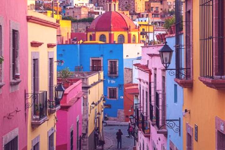 Lucy, 28 — Escort in Bondhi, Mexico