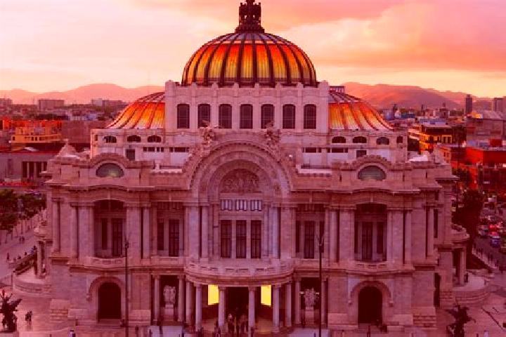 Lucy, 28 — Escort in Muhuatl, Mexico