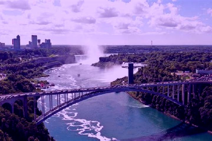 Lucy, 28 — Escort in Niagara, Canada