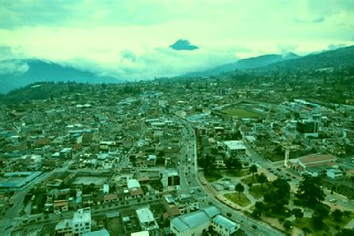 Lucy, 28 — Escort in Saquisili, Ecuador