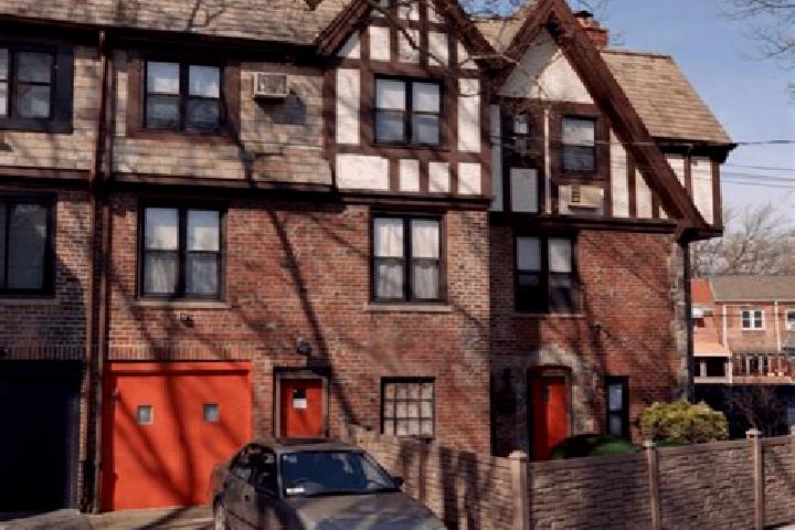 Lucy, 28 — Escort in The Bronx, United States